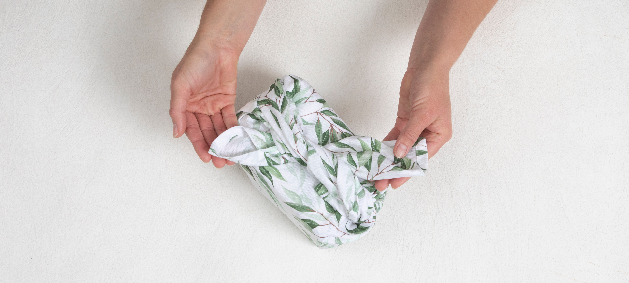 Pillow Talk DIY Christmas wrapping