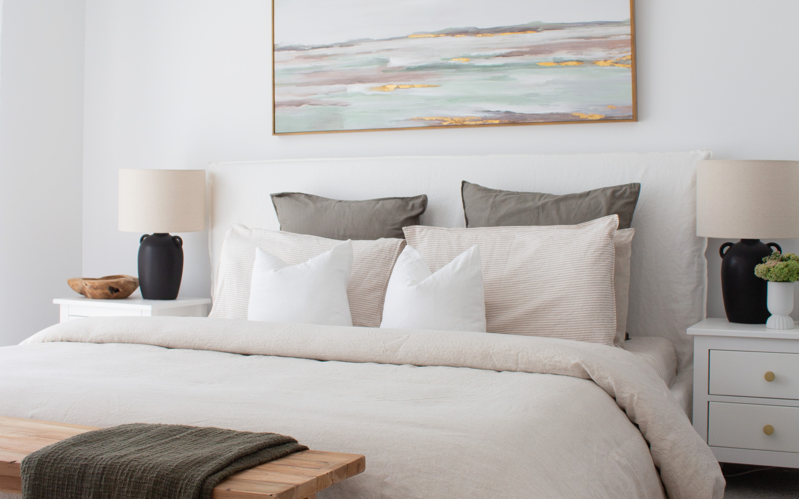 At Home with Pillow Talk | thatstyledhome - The Comfort Journal ...